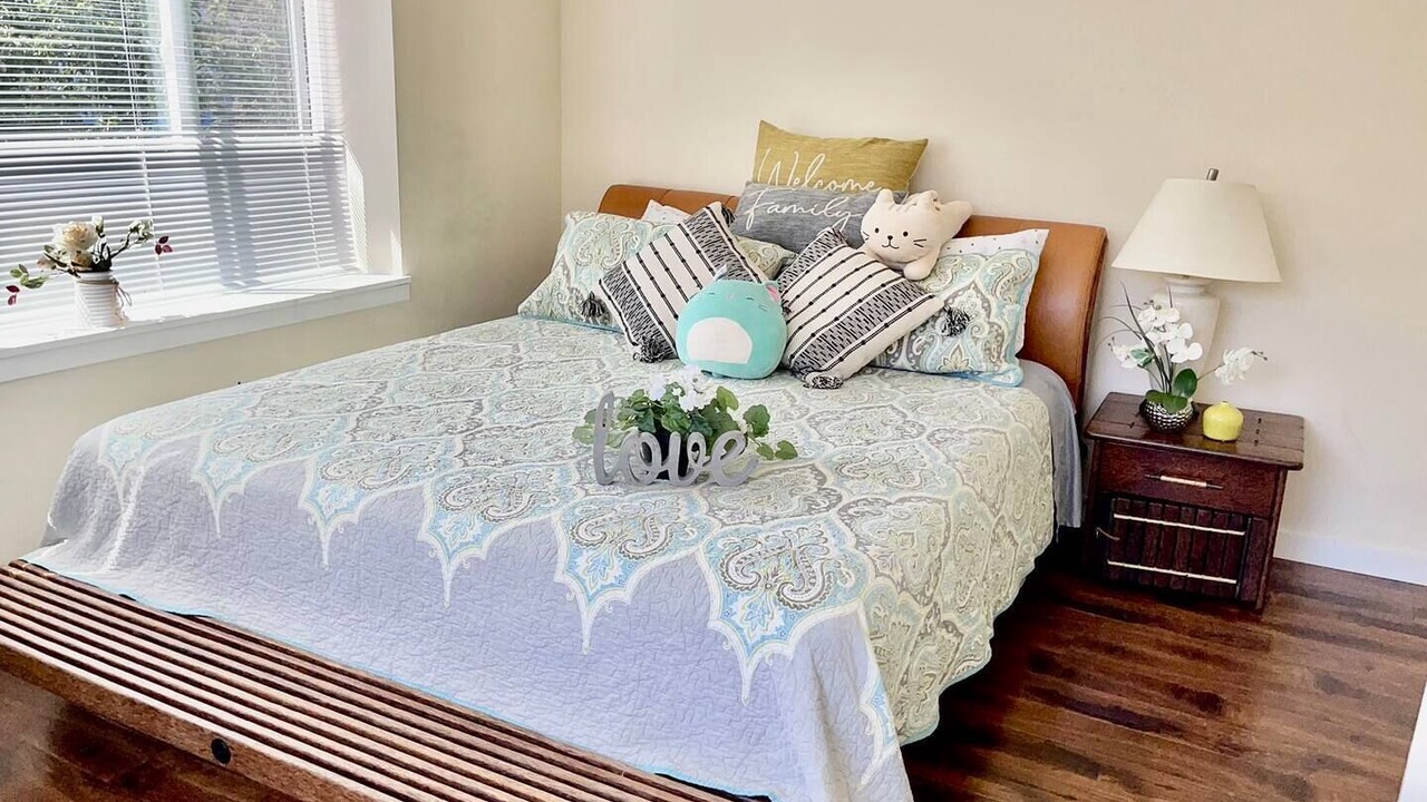 Photo of Others in Haller Lake