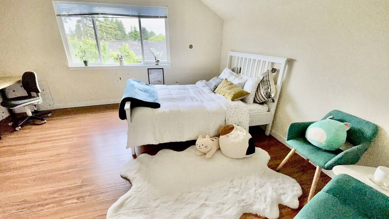 Photo of Others in Haller Lake