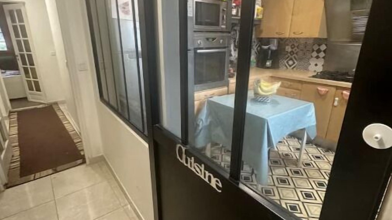 Photo of Kitchen in Port-Aviation