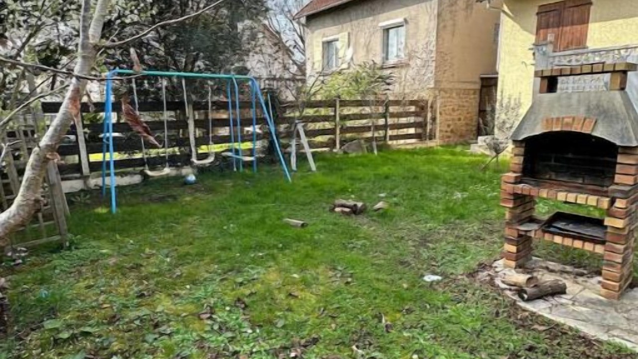 Photo of Outdoor in Port-Aviation