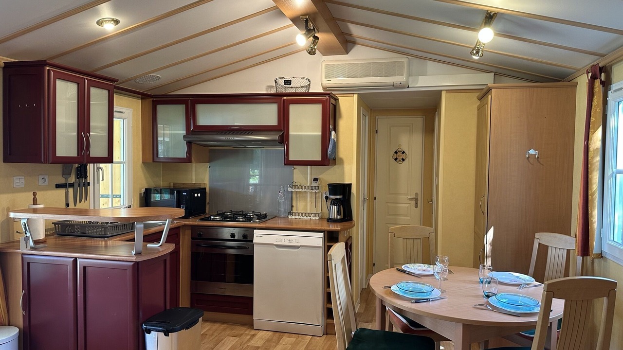Photo of Kitchen in Bagneres-de-Bigorre