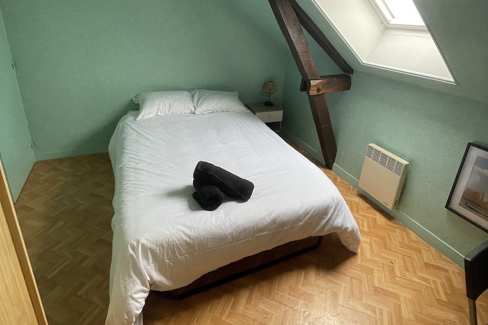 Photo of Bedroom in La Chapelle-Erbree