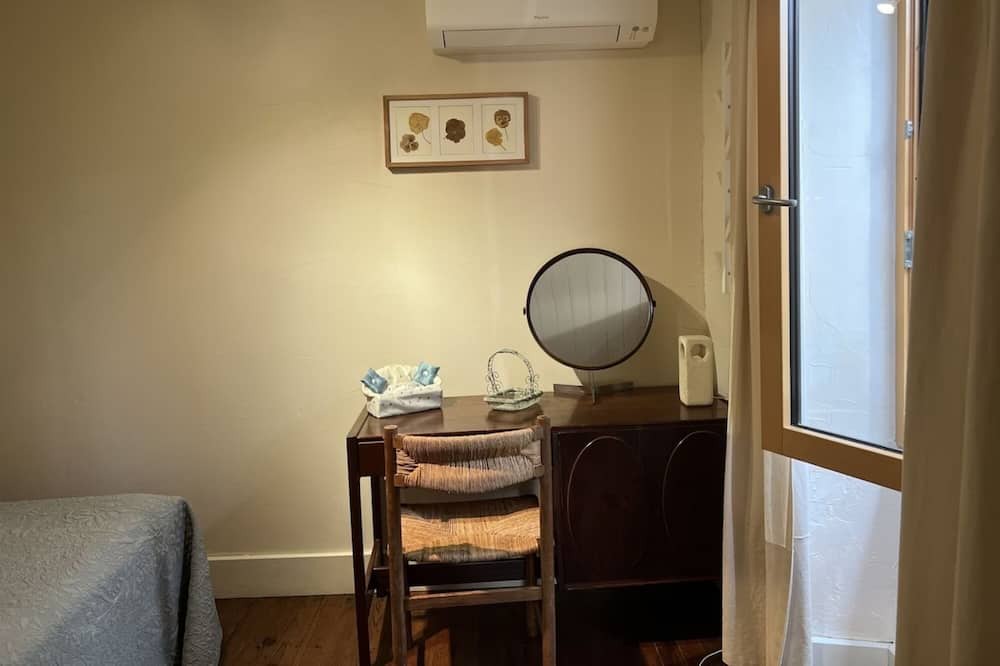 Photo of Bedroom in Lacapelle-Segalar