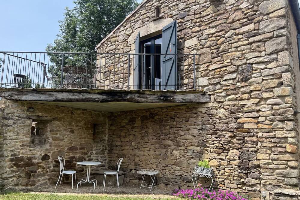 Photo of Patio Balcony in Lacapelle-Segalar