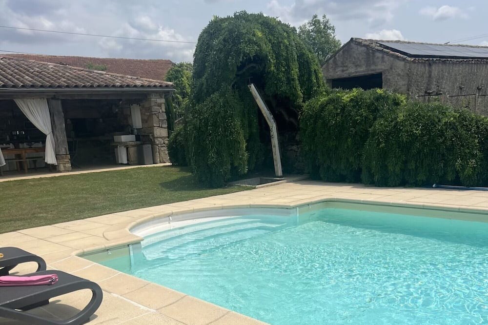 Photo of Outdoor in Lacapelle-Segalar