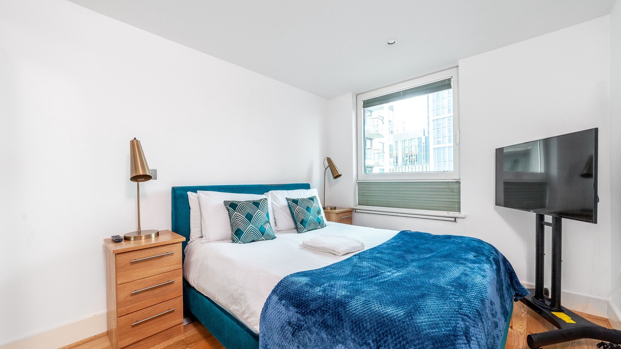 Photo of Others in Vauxhall