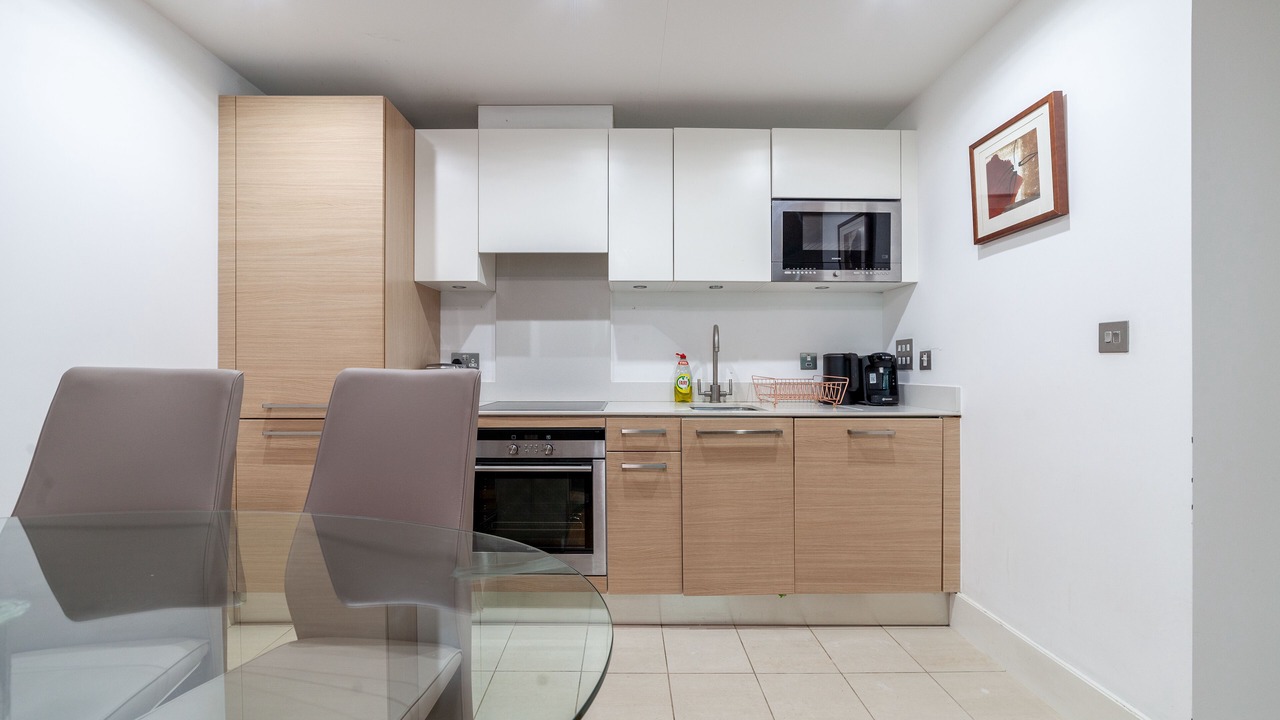 Photo of Others in Vauxhall