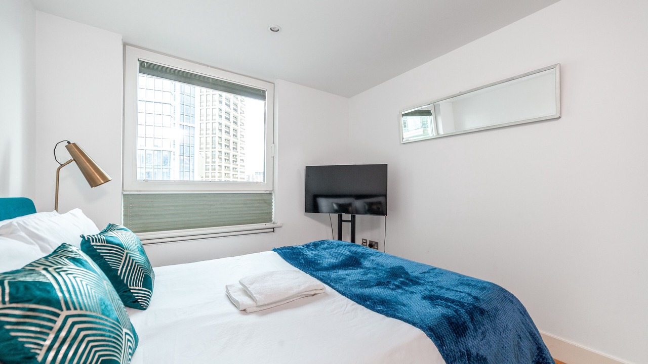 Photo of Others in Vauxhall