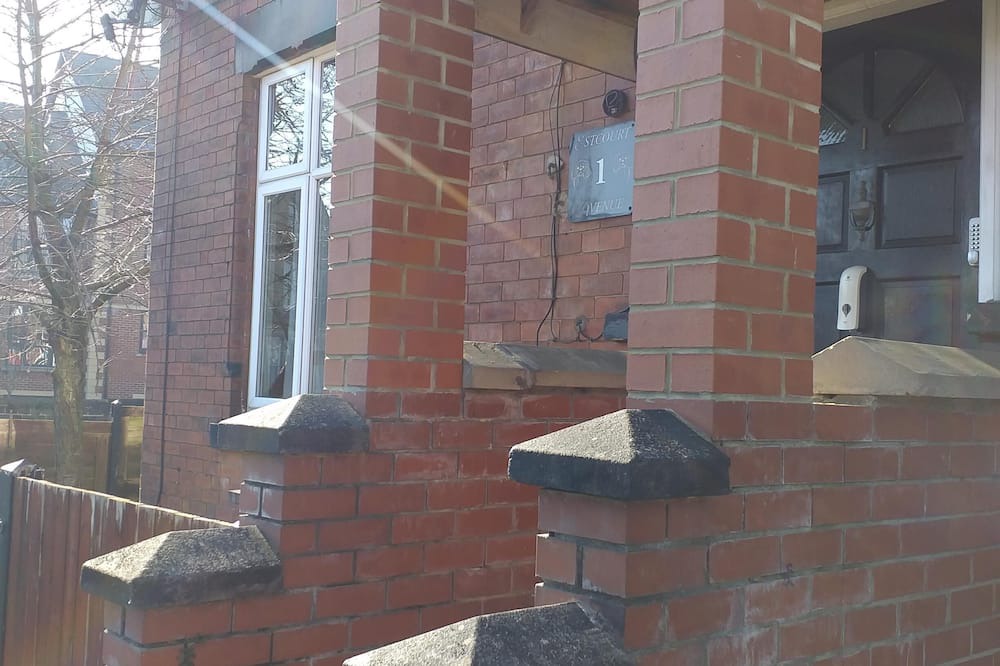 Photo of Others in Headingley