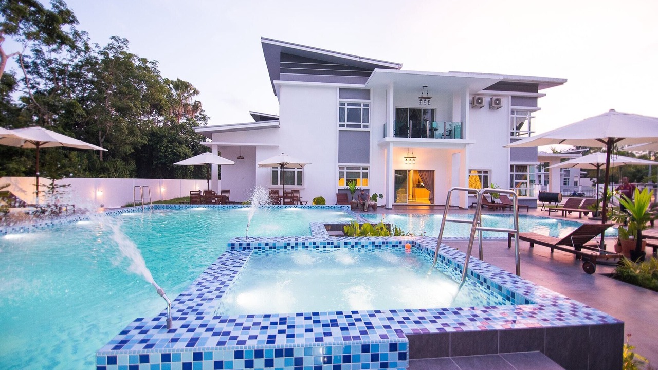 Photo of Outdoor in Ayer Molek