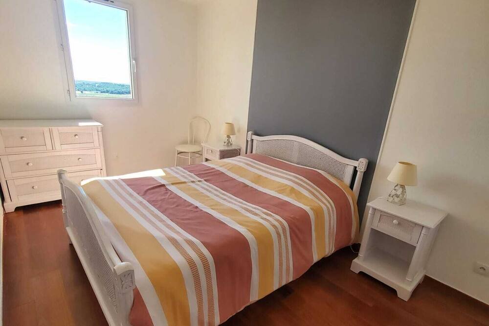 Photo of Bedroom in Calvisson