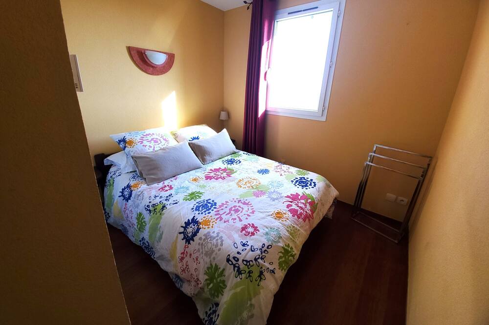 Photo of Bedroom in Calvisson