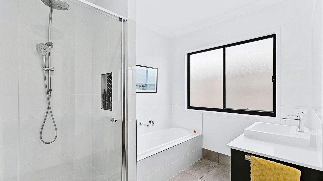 Photo of Others in Pialba