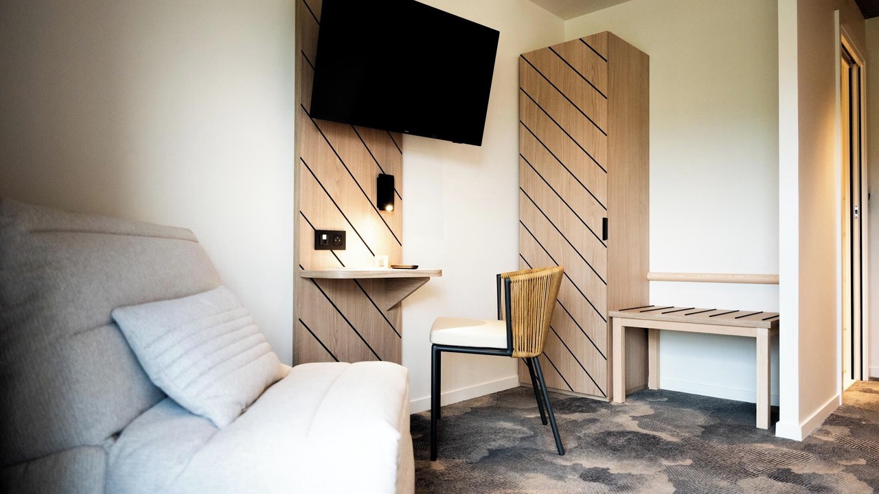 Photo of Bedroom in Ambronay