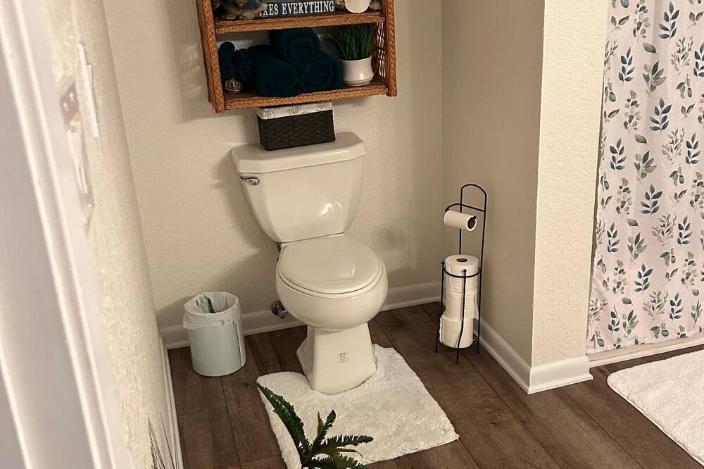 Photo of Bathroom in Crystal Beach