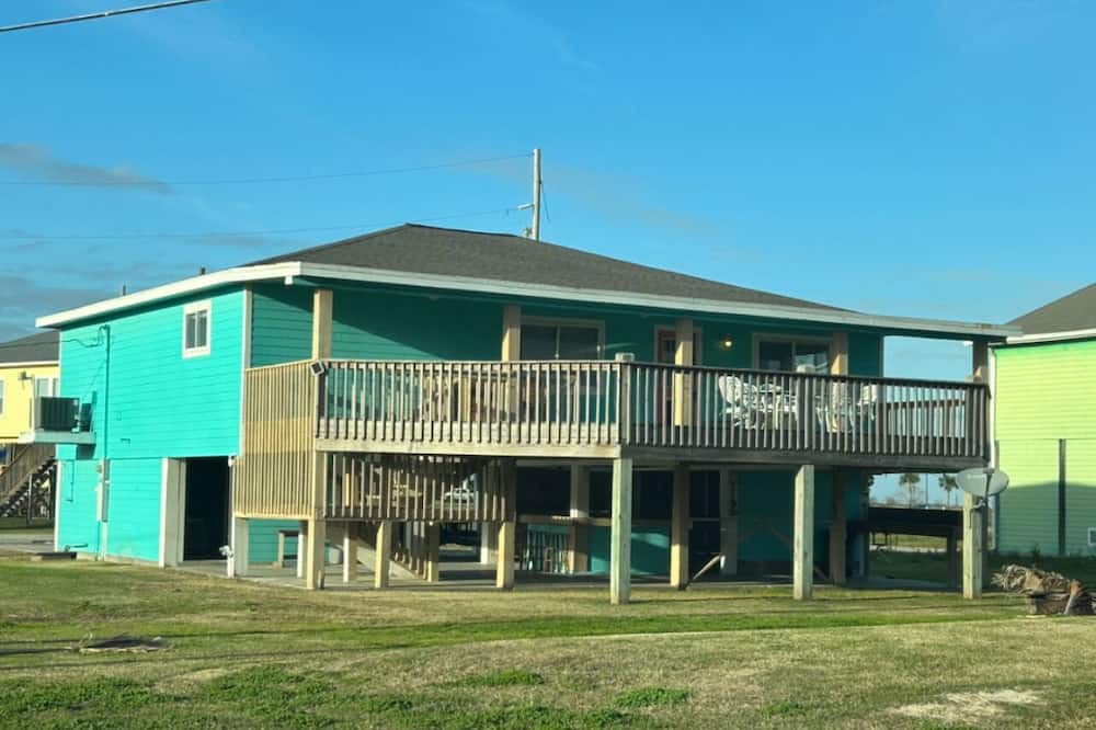 Photo of Outdoor in Crystal Beach