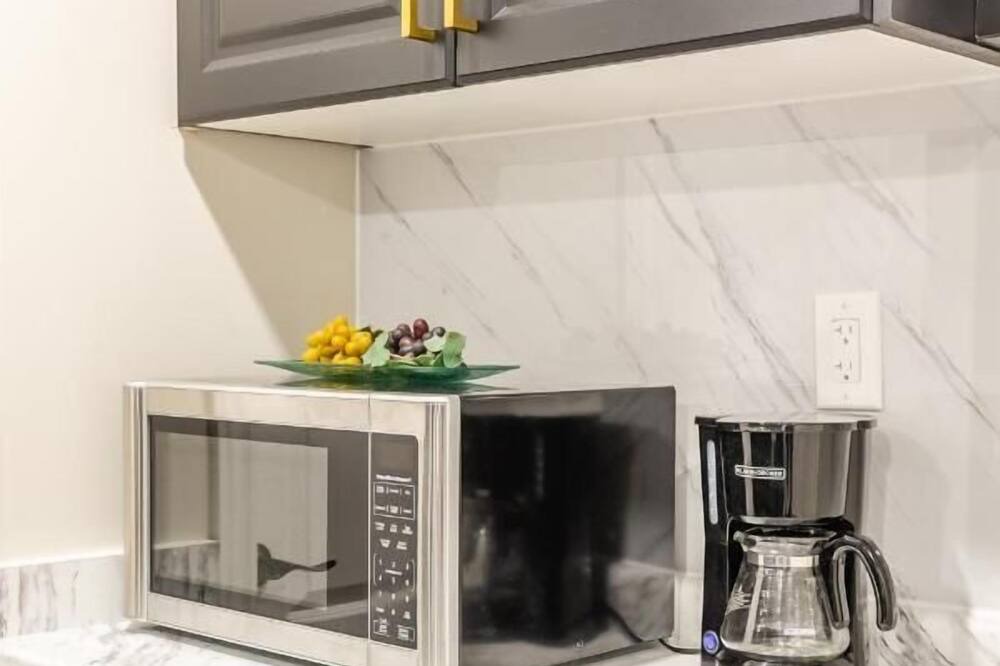 Photo of Kitchen in Central Erin Mills