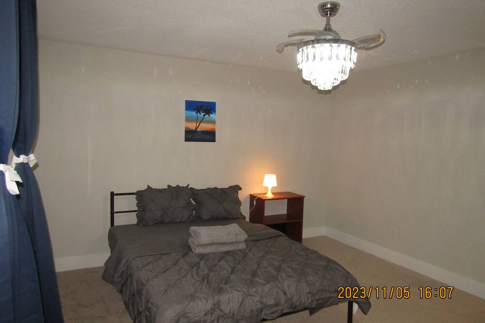 Photo of Bedroom in Ottawa Division