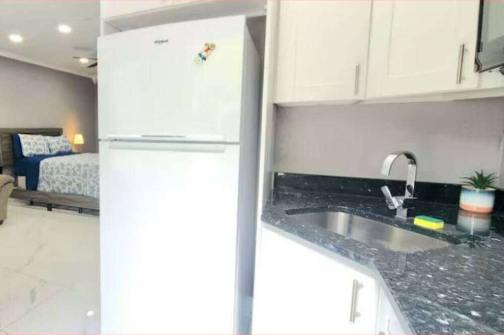 Photo of Kitchen in Egypt Lake-Leto