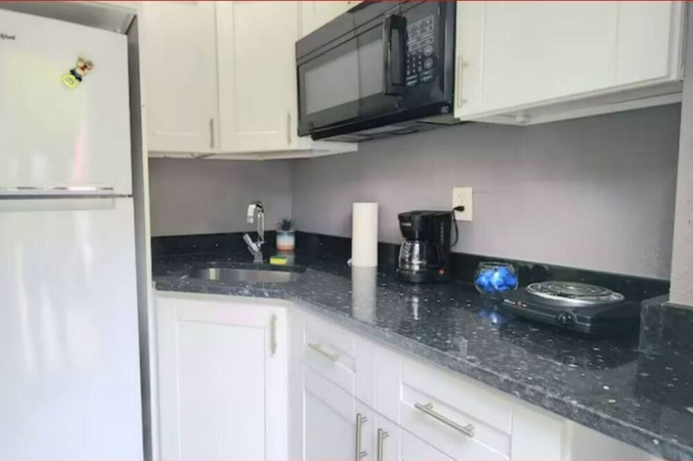Photo of Kitchen in Egypt Lake-Leto