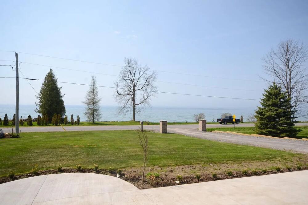 Photo of Outdoor in Carrying Place