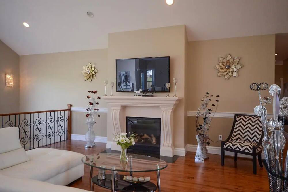 Photo of Livingroom in Carrying Place