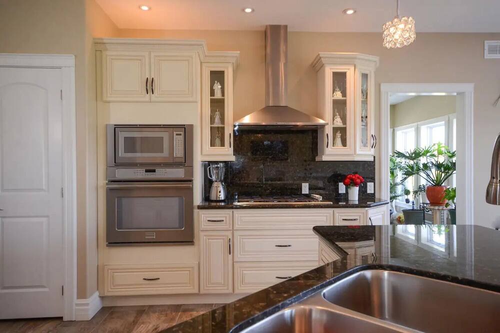 Photo of Kitchen in Carrying Place