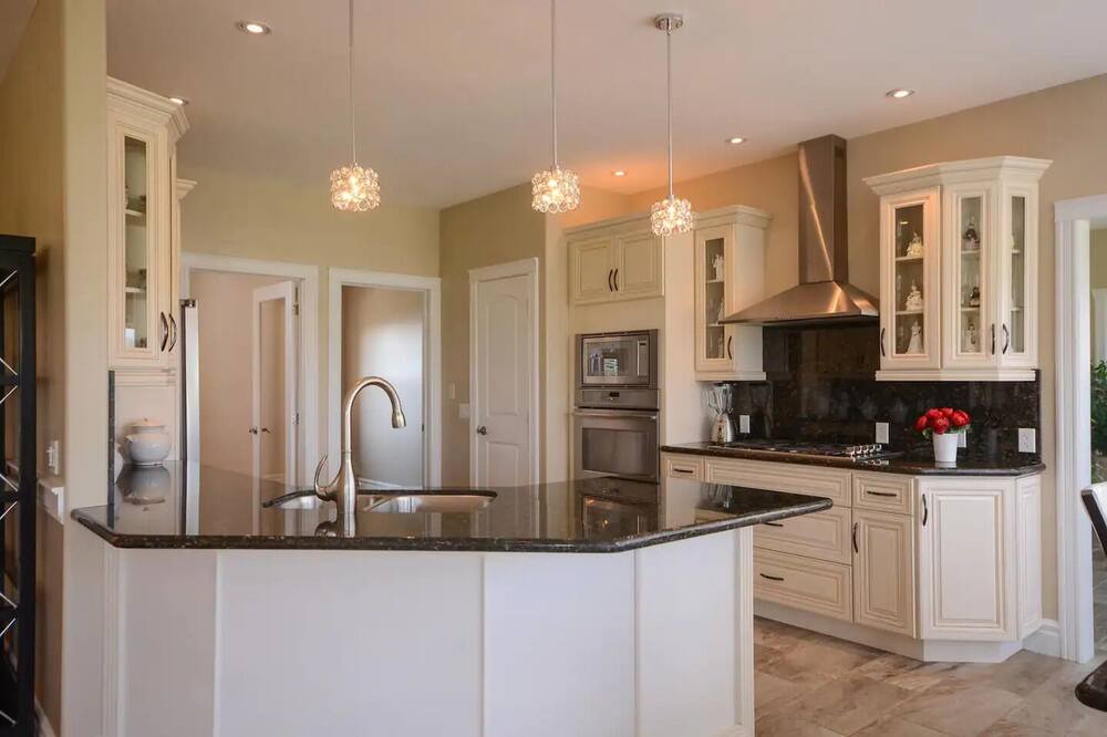 Photo of Kitchen in Carrying Place