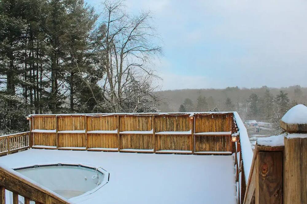 Photo of Outdoor in Shady Spring