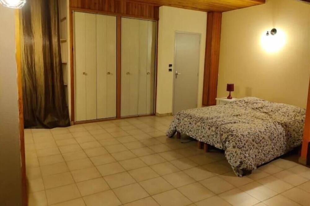 Photo of Bedroom in Maureville