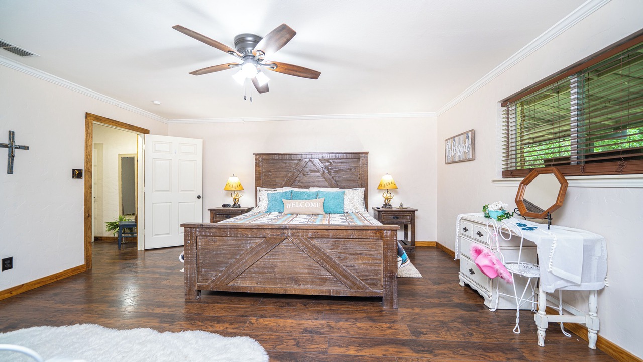 Photo of Bedroom in Gilmer