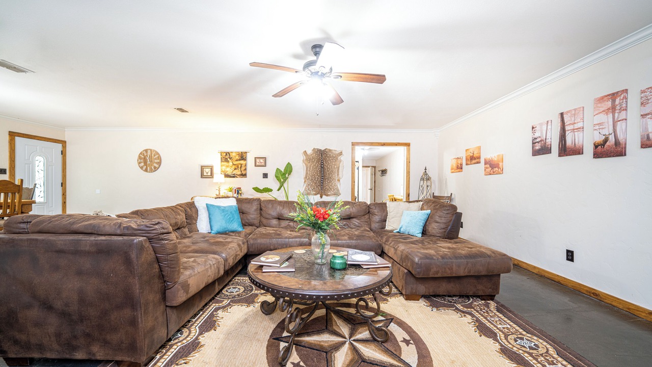 Photo of Livingroom in Gilmer