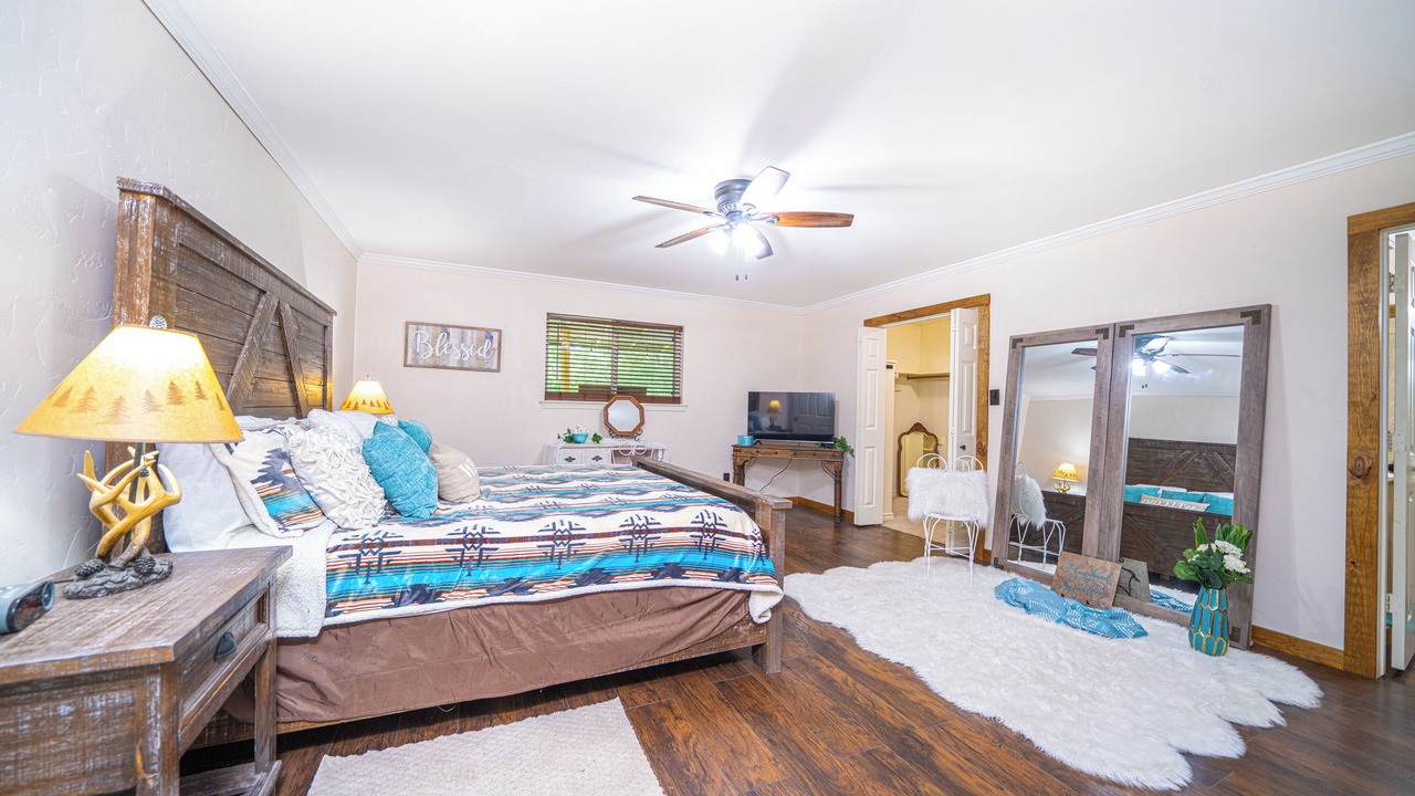 Photo of Bedroom in Gilmer