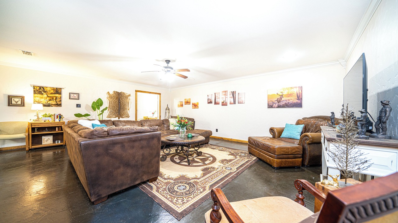 Photo of Livingroom in Gilmer