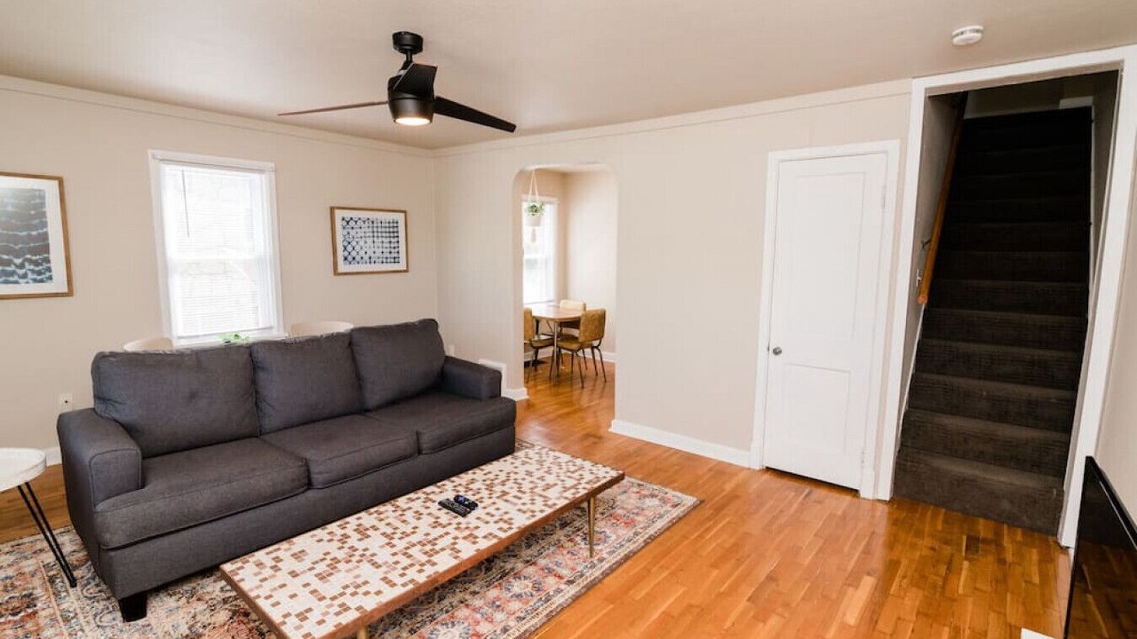 Photo of Livingroom in Jefferson City