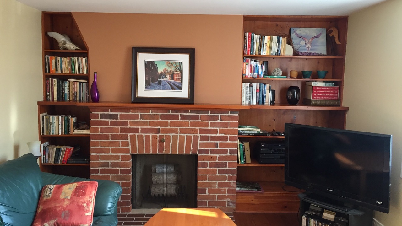 Photo of Livingroom in Kingston