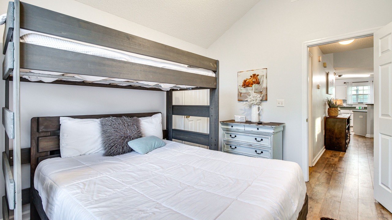 Photo of Others in Midway