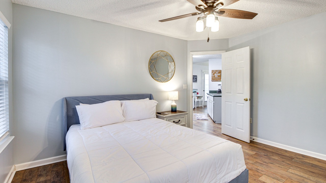 Photo of Others in Midway