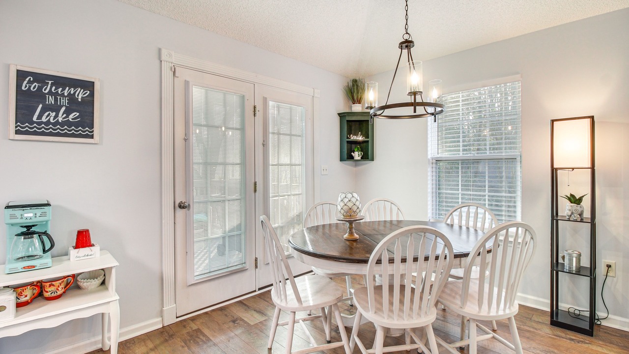 Photo of Others in Midway