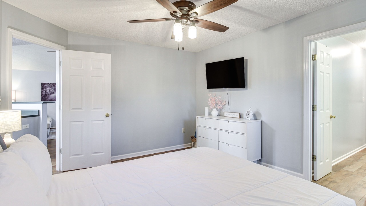 Photo of Others in Midway