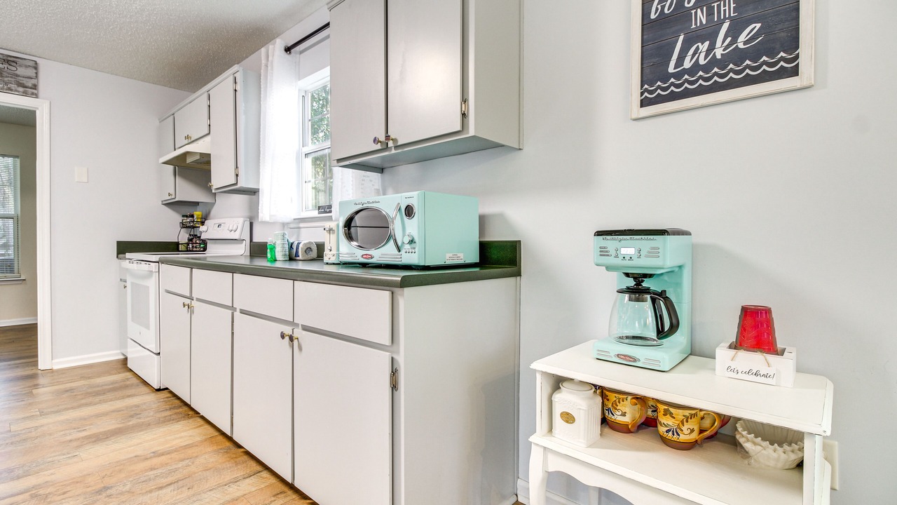 Photo of Kitchen in Midway