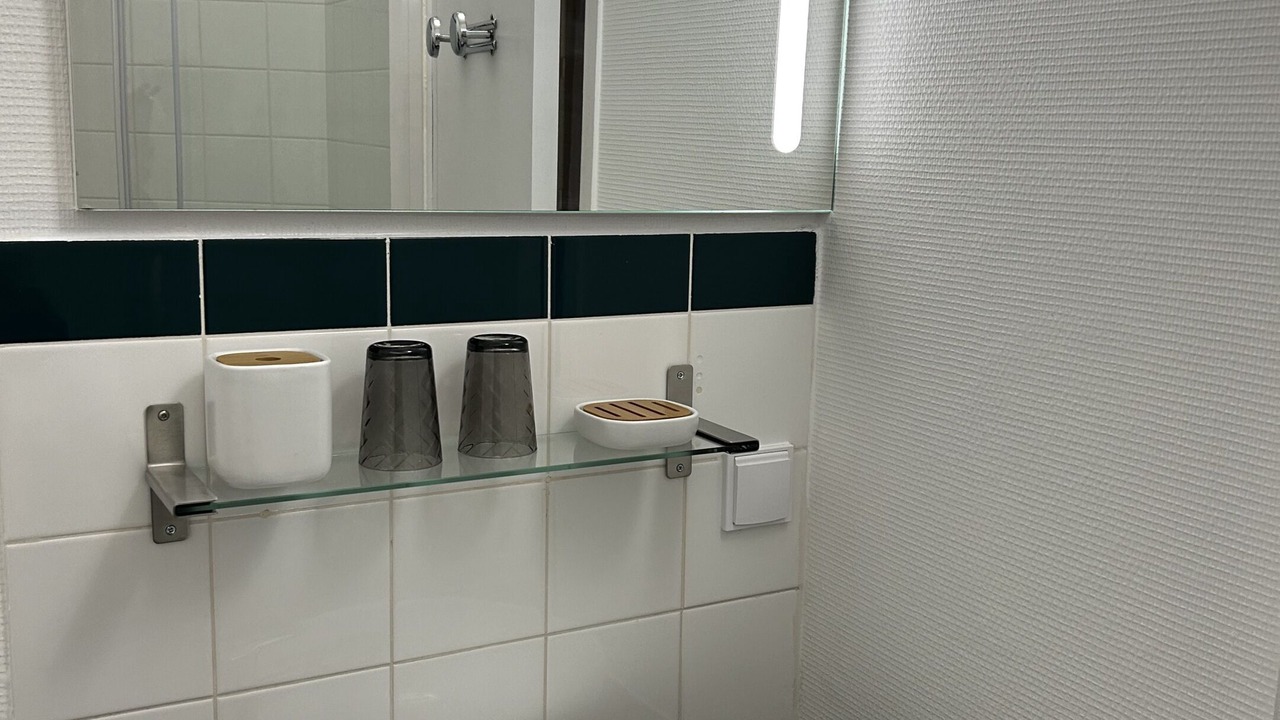 Photo of Bathroom in Montainville