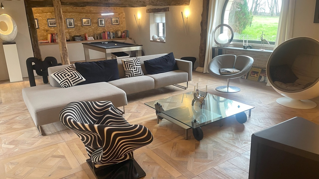 Photo of Others in Sainte-Alvere-Saint-Laurent-les-Batons