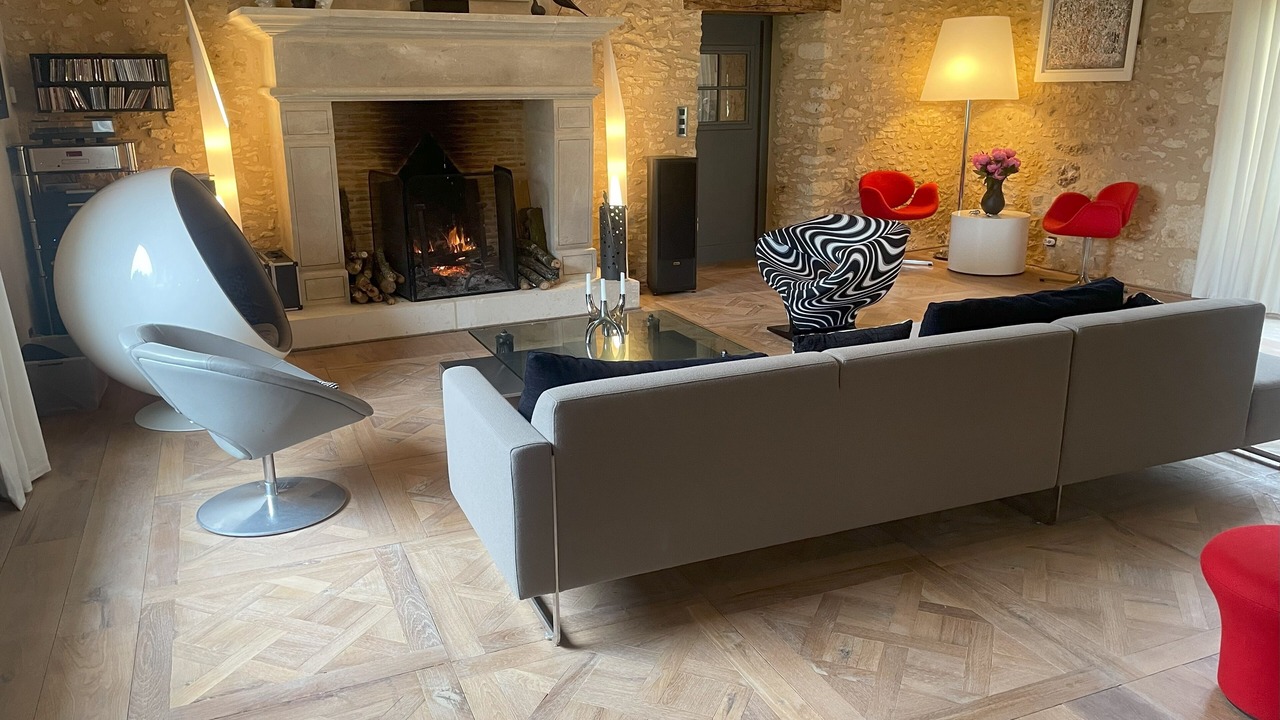 Photo of Others in Sainte-Alvere-Saint-Laurent-les-Batons