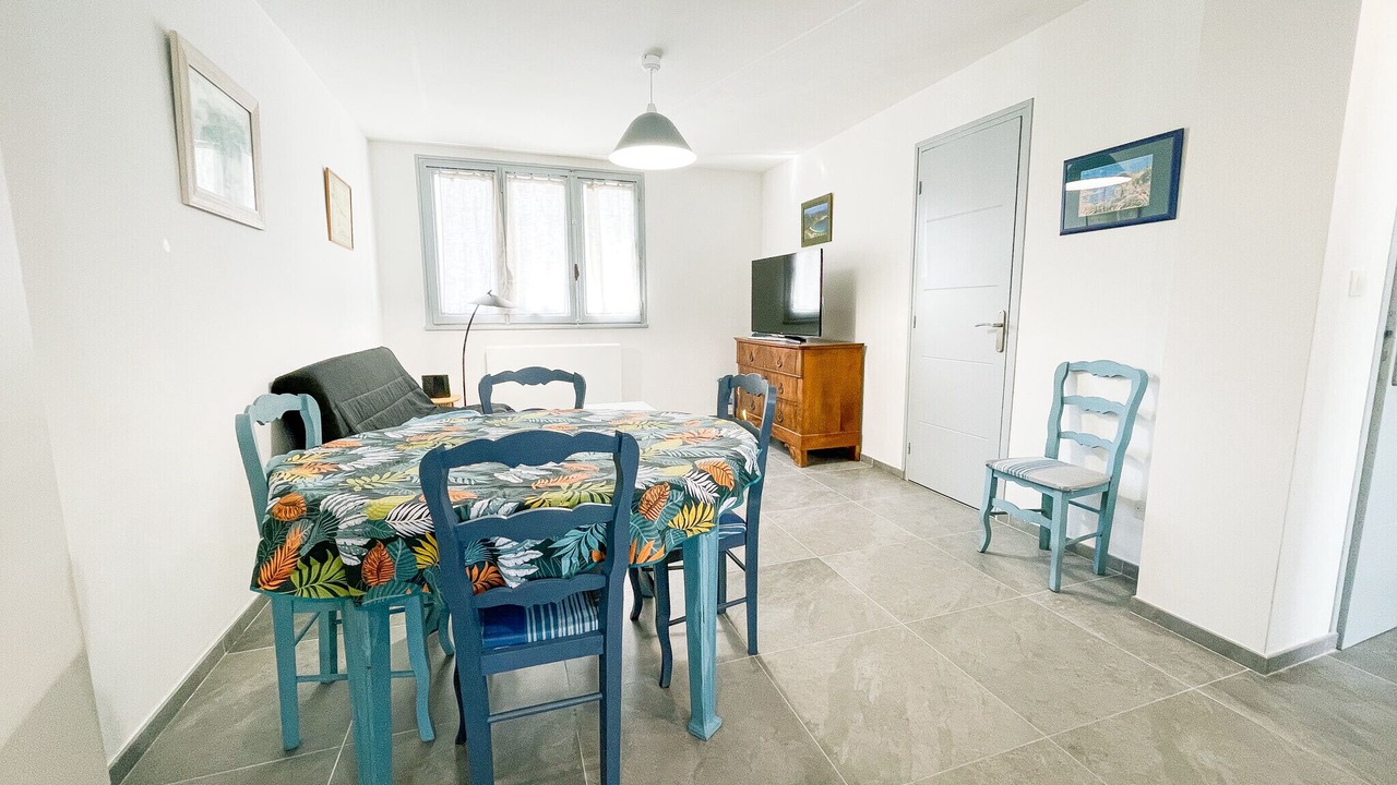 Photo of Others in Secteur 4