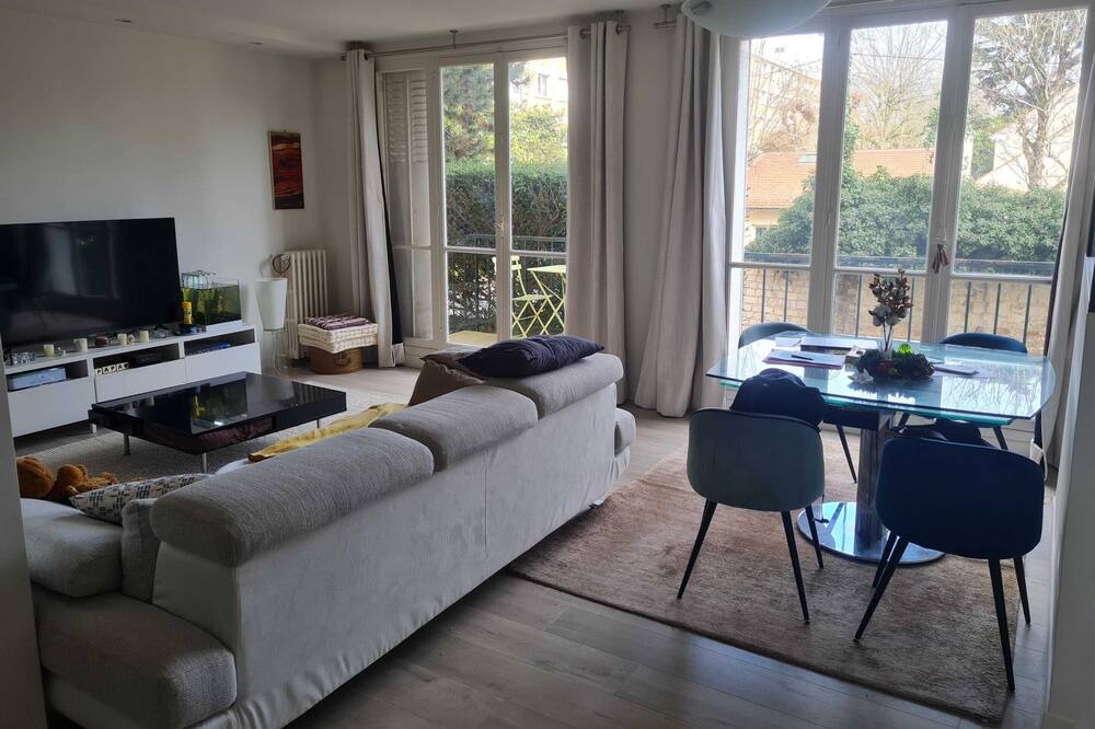 Photo of Livingroom in Chatou