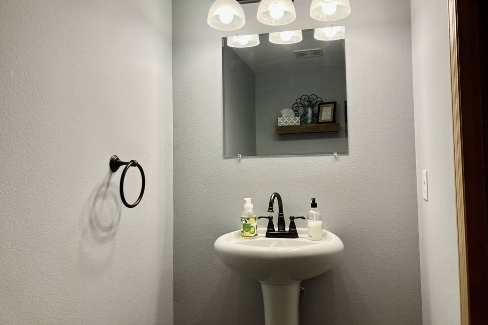 Photo of Bathroom in Lincoln