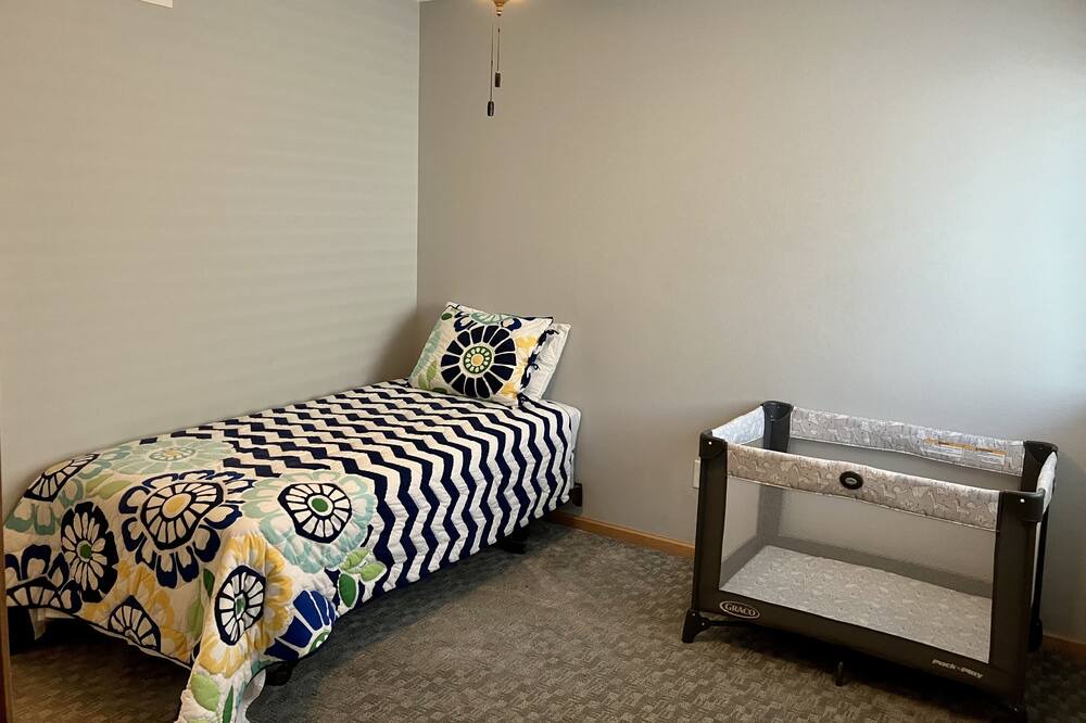 Photo of Bedroom in Lincoln