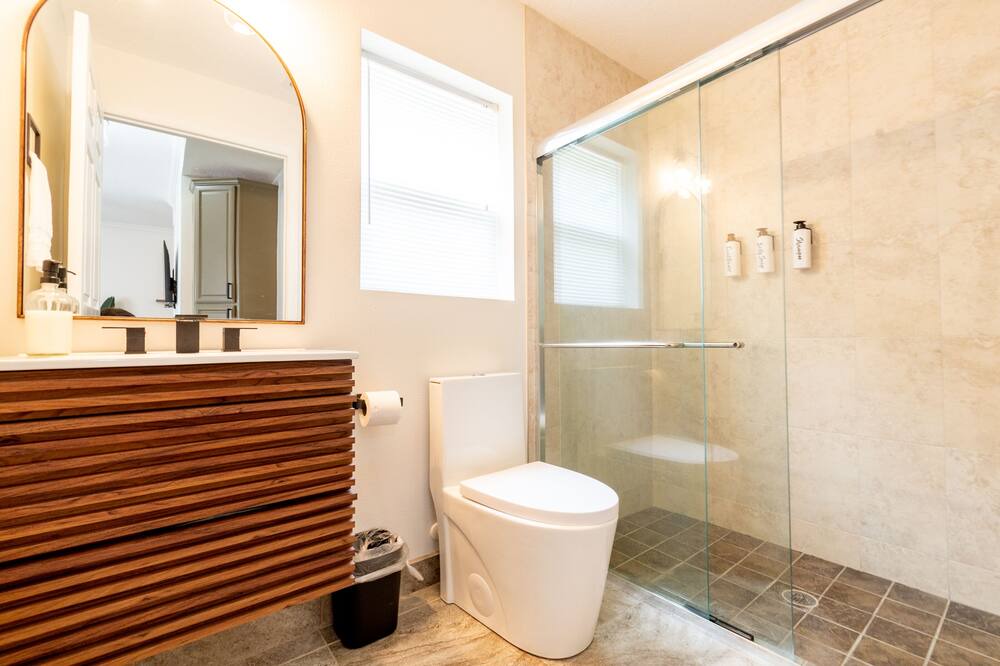 Photo of Bathroom in Crescent Beach