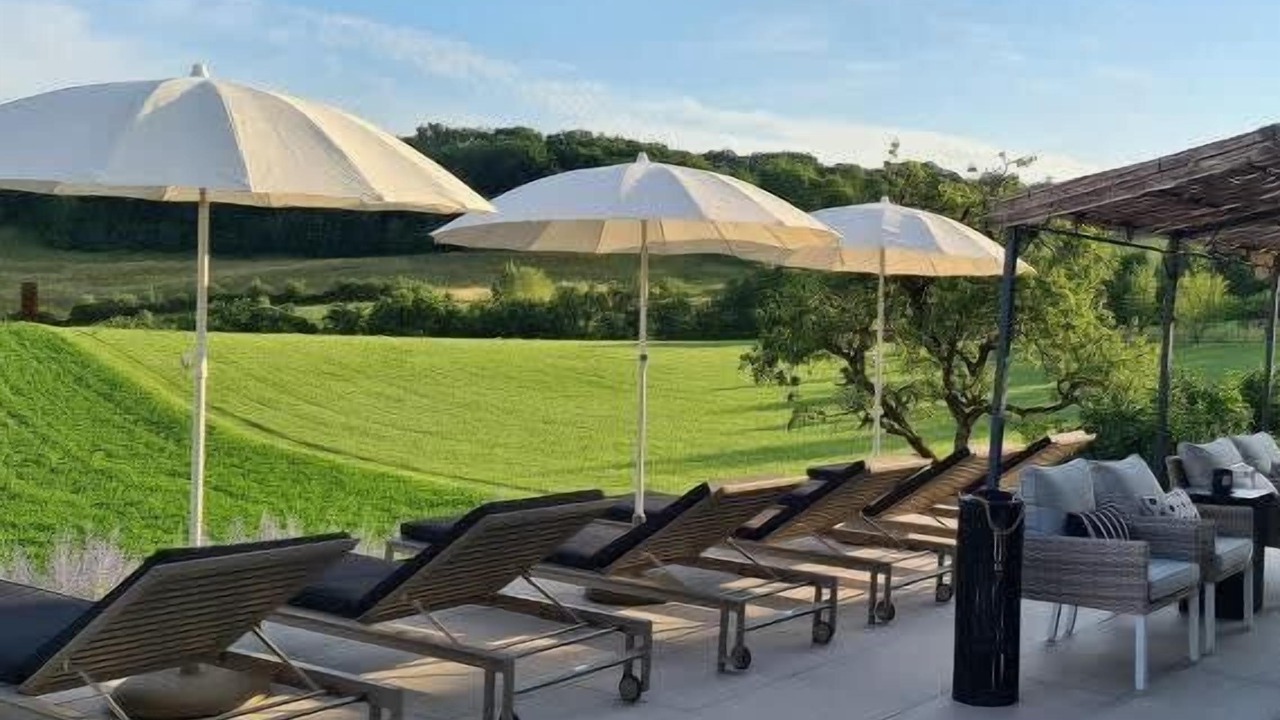 Photo of Outdoor in Villeneuve d'Aveyron